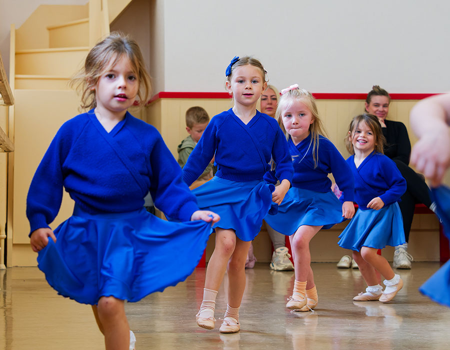 christina-tina's-dance-studio